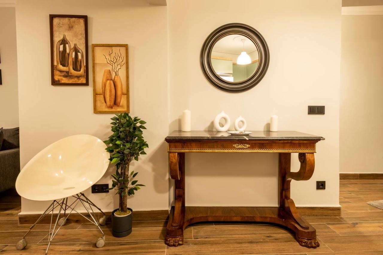 Apartmán Spacious And Comfy 2Br In The Heart Of Cihangir Istanbulská provincie Exteriér fotografie