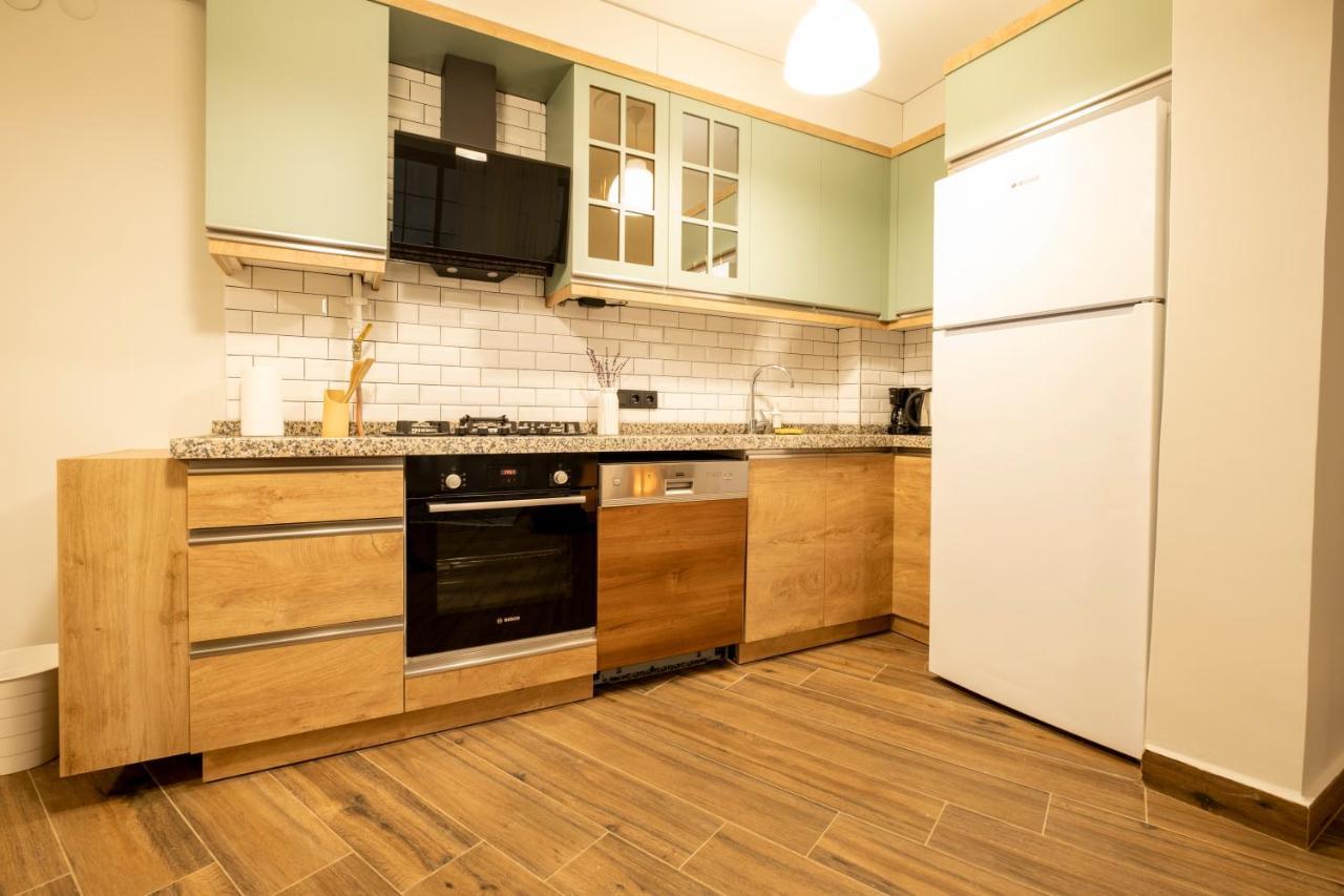 Apartmán Spacious And Comfy 2Br In The Heart Of Cihangir Istanbulská provincie Exteriér fotografie