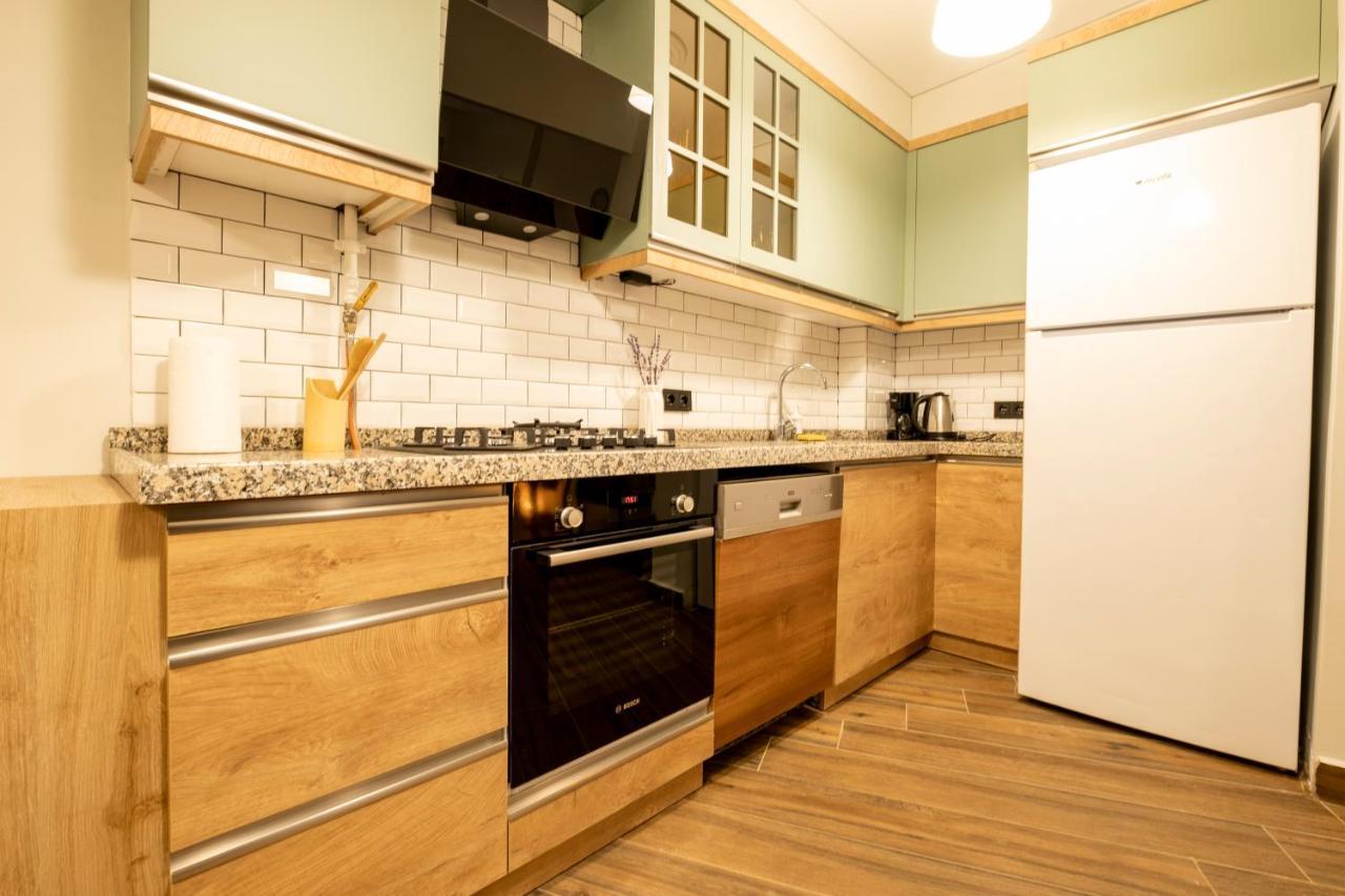 Apartmán Spacious And Comfy 2Br In The Heart Of Cihangir Istanbulská provincie Exteriér fotografie
